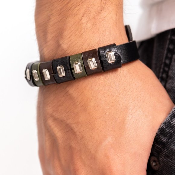 paparazzi Other - Unabashedly Urban - Black Bracelet